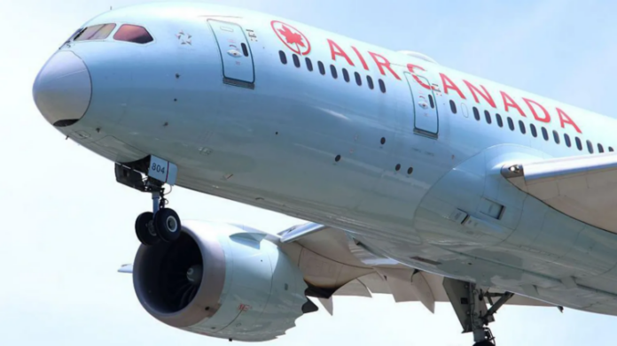 Air Canada pilot accused of flying for 17 years without correct licence