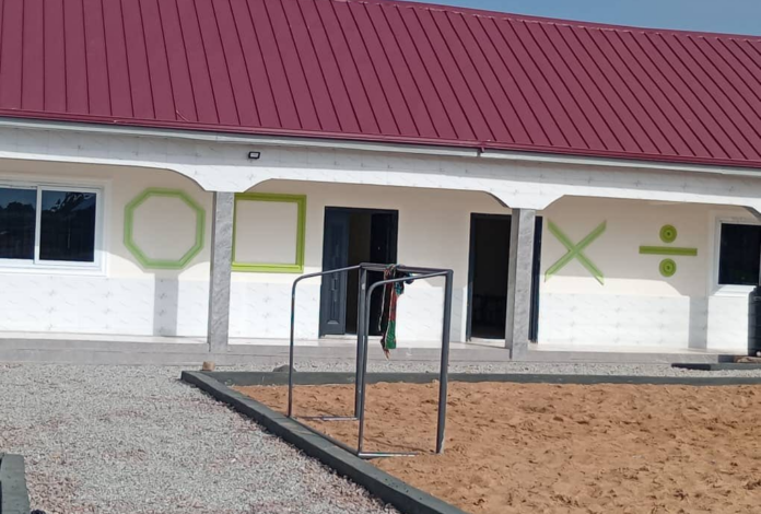 Alhassan Suhuyini hands over modern classroom block to Darul-Ulum Primary School in Kanvili