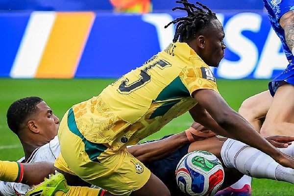 Should Ghana have been awarded a penalty against England?