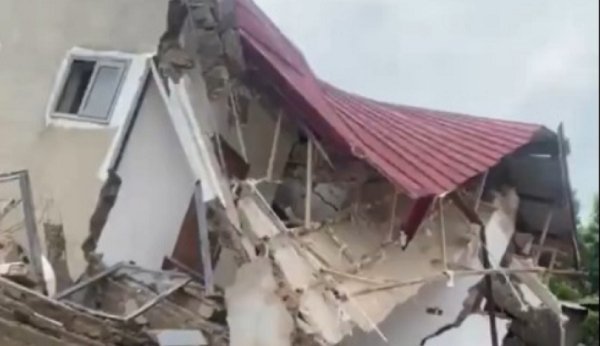Three-storey building collapses in Tabora after heavy rains