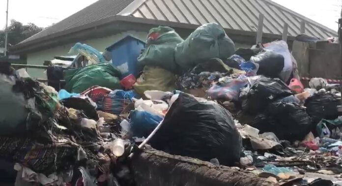 Kokomlemle residents demand urgent waste collection as dump site overflows for three weeks