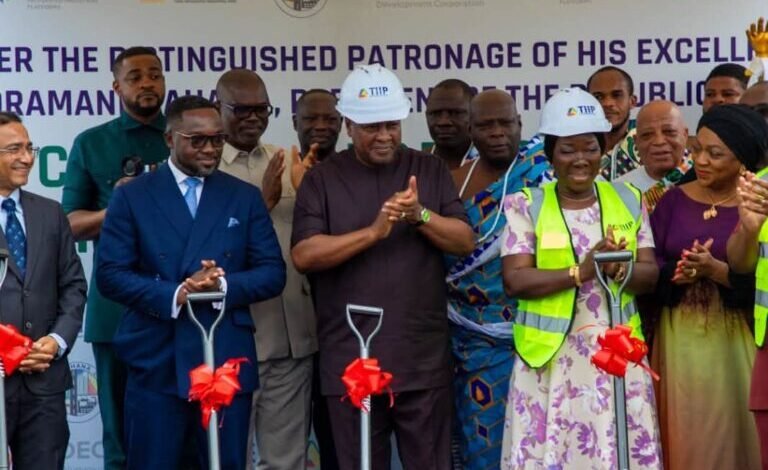 Mahama cuts sod for 120-hectare Tema Integrated Industrial Park