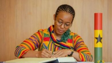 A Minister Under Watch: Zanetor’s Burden of Expectations