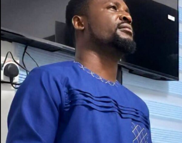 Pastor who was slapped by Muslim man demands apology, compensation from police